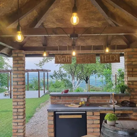 Nyaraló Casa Horizont