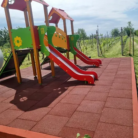 Casa Horizont Nyaraló Slankamen Vinogradi