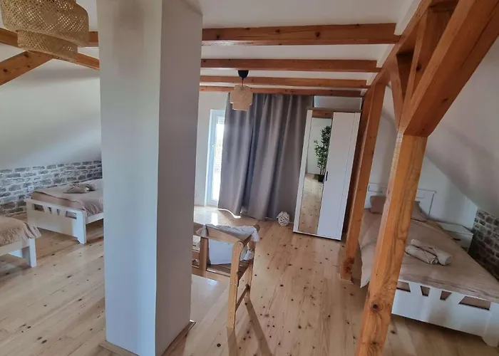 Feriehus Casa Horizont Slankamen Vinogradi